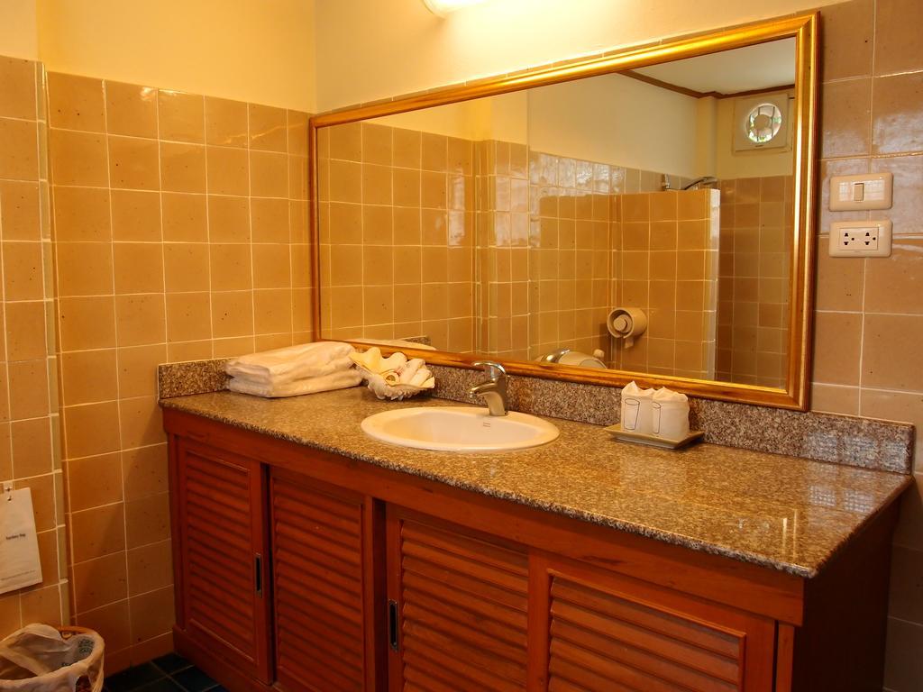Khum Khun Wang Resort Mae Wang Екстериор снимка